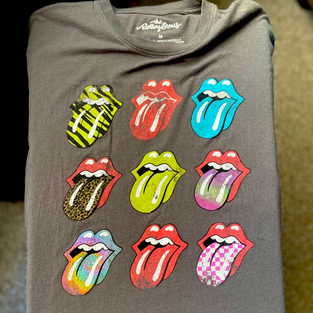 Woman’s Rolling Stone SZ MED T-shirt